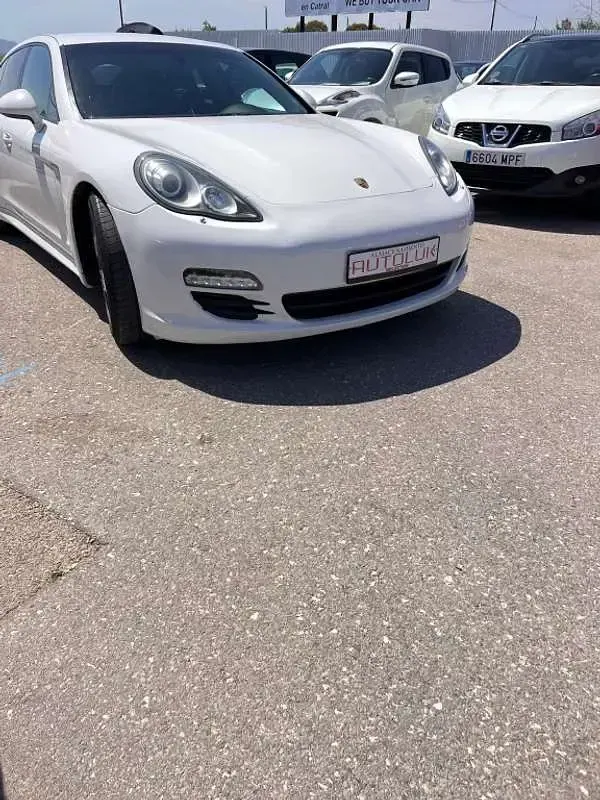 Usado Porsche Panamera 310 CV (228 kW) 2014 Blanco Berlina