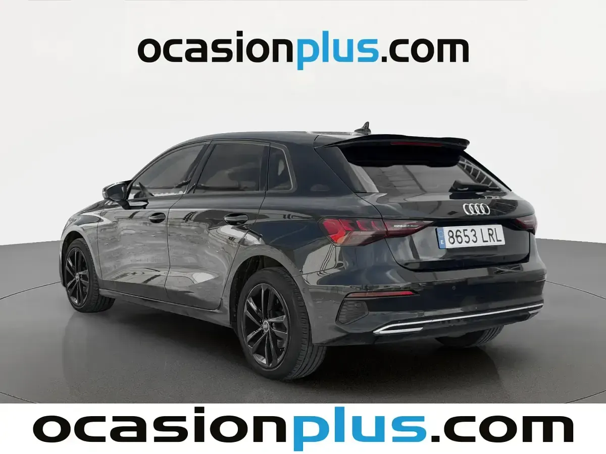 Usado Audi A3 Advanced Plus 116 CV (85 kW) 2021 Negro Berlina