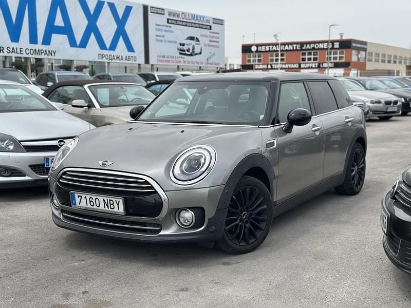 Usado Mini Cooper D Clubman 150 CV (110 kW) 2016 Gris metalico Familiar