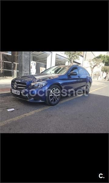 Usado Mercedes C220 170 CV (125 kW) 2018 Azul Familiar