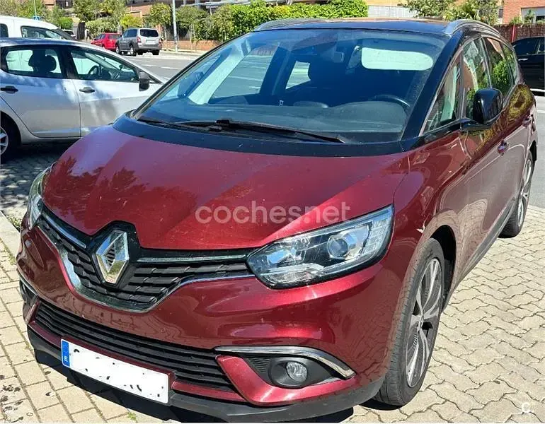 Usado Renault Grand Scénic IV Zen 130 CV (95 kW) 2017 Granate Monovolumen