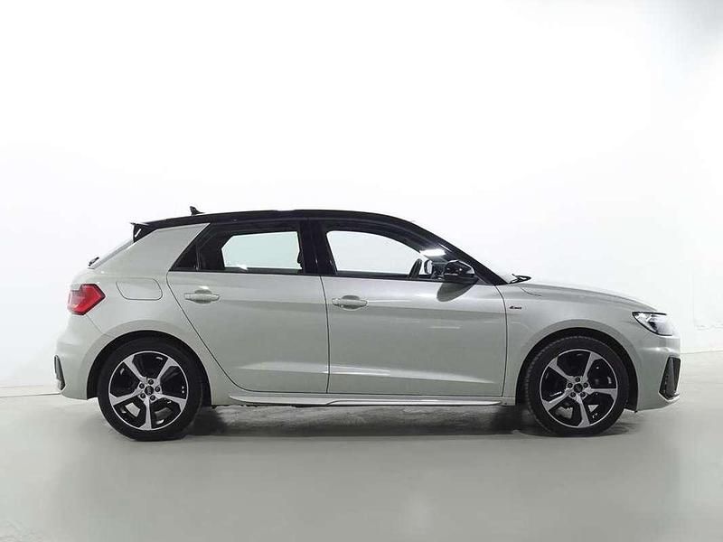 Usado Audi A1 Sportback 95 CV (69 kW) 2023 Rojo Utilitario