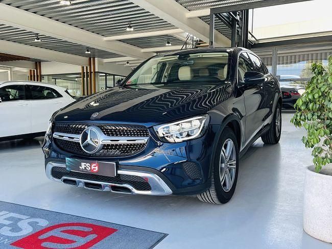 Usado Mercedes GLC220 194 CV (142 kW) 2020 Azul Coupe
