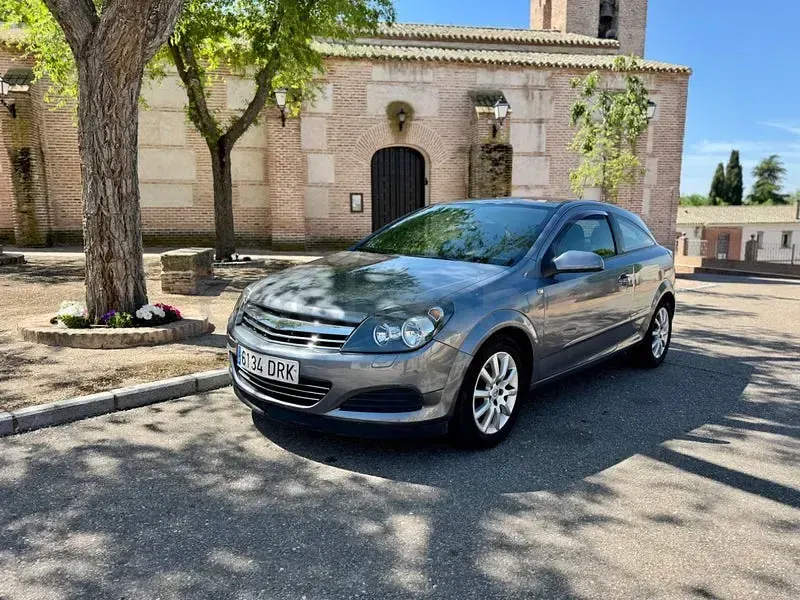 Brugt Opel Astra Edition 80 HK (58 kW) 2005 Grå Sedan