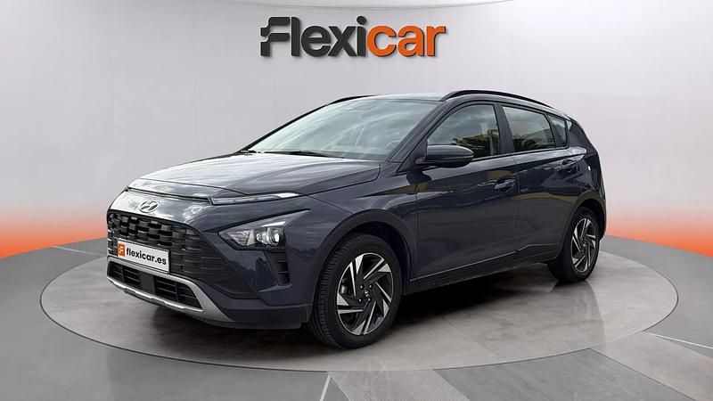 Usado Hyundai Bayon 84 HP (61 kW) 2023 Cinzento SUV