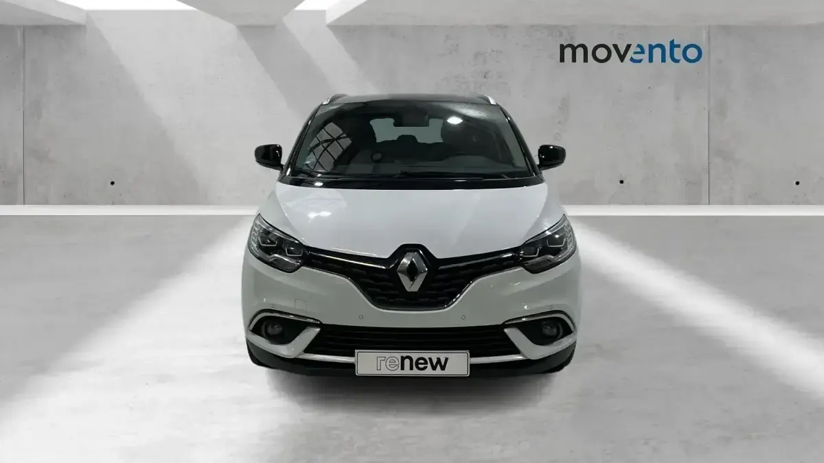Usado Renault Scénic Zen 120 CV (88 kW) 2020 Blanco Monovolumen