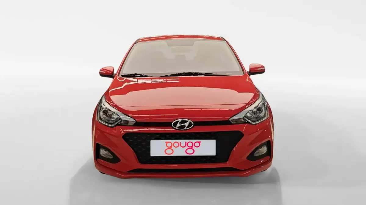 Usado Hyundai i20 84 CV (61 kW) 2020 Rojo Utilitario