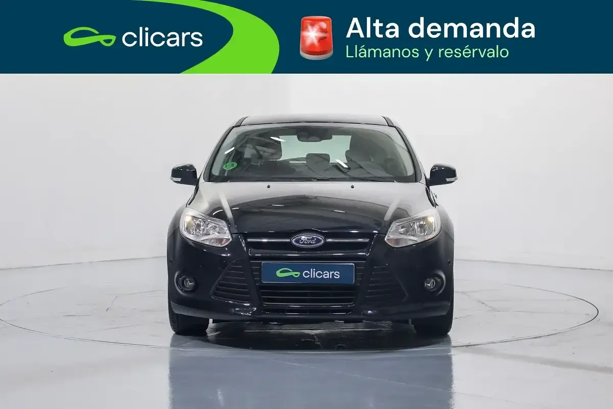 Usado Ford Focus Trend 125 CV (91 kW) 2014 Negro