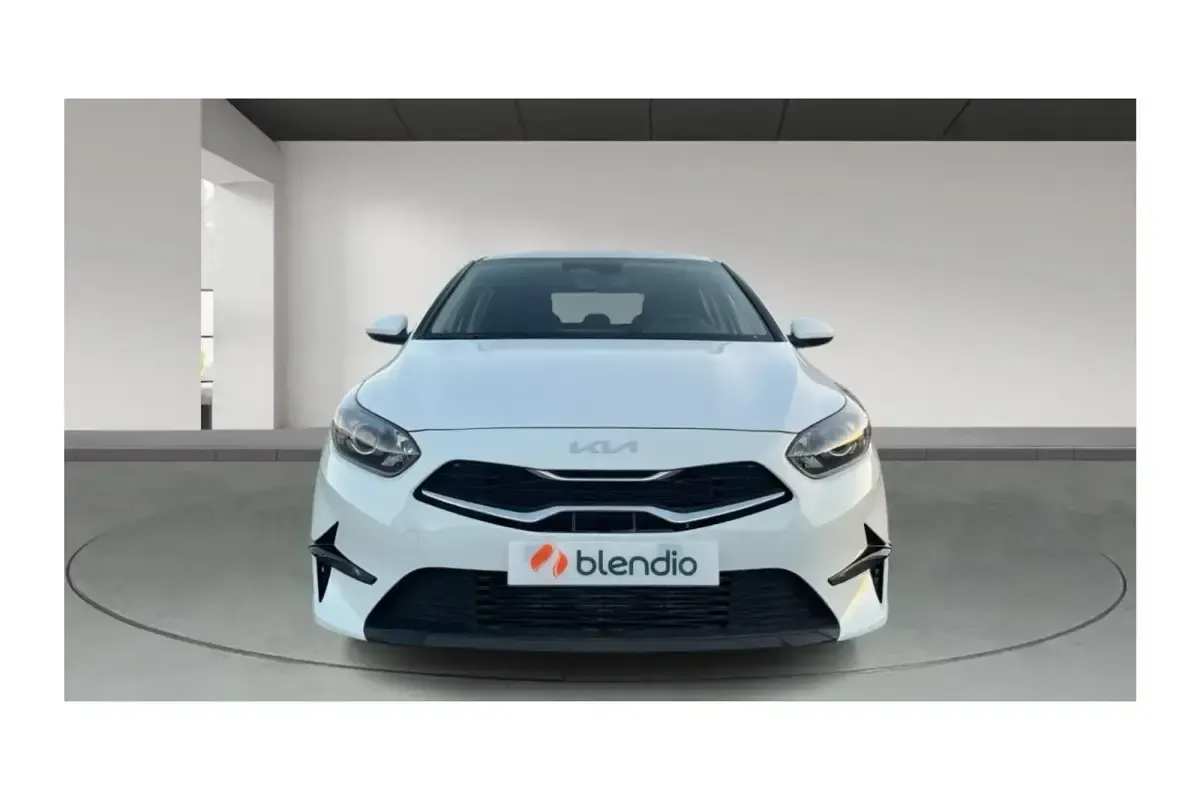 Nuevo Kia Ceed 100 CV (73 kW) 2025 Blanco Utilitario