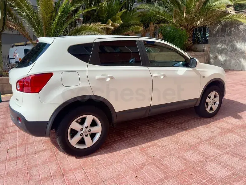 Usado Nissan Qashqai Acenta 106 CV (77 kW) 2010 Blanco SUV