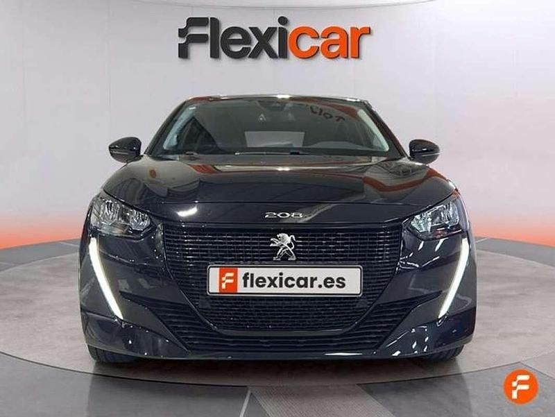 Usado Peugeot e-208 Allure 100 kW (136 CV) 2022 Negro Utilitario