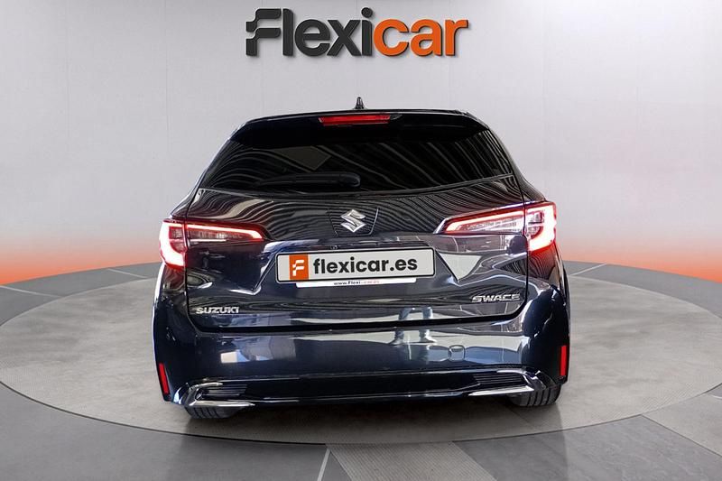 Usado Suzuki Swace 140 CV (102 kW) 2025 Negro Familiar