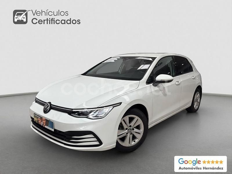 Blanco Usado 2021 VW Golf VIII Life Berlina | 19.480 € (Precio justo) - Imagen 1/4