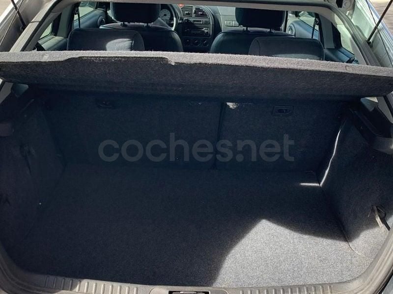 Usado Citroën Xsara VTR Sport 110 CV (80 kW) 2000 Gris / plata Coupe