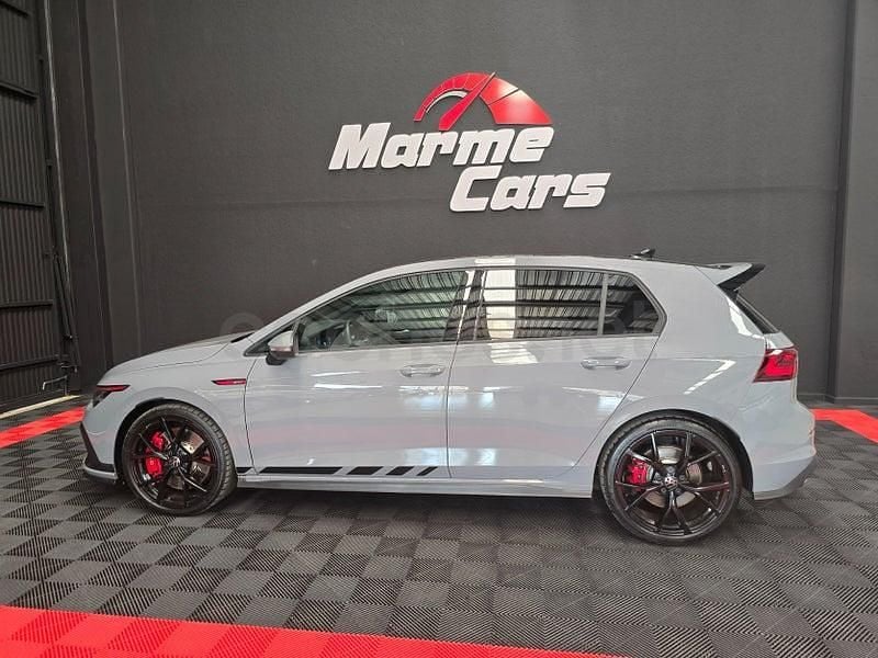 Usado VW Golf VIII GTI Clubsport 301 CV (221 kW) 2024 Gray Utilitario