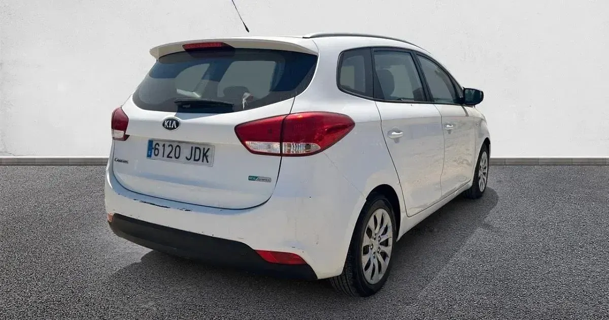 Usado Kia Carens 115 CV (84 kW) 2015 Monovolumen