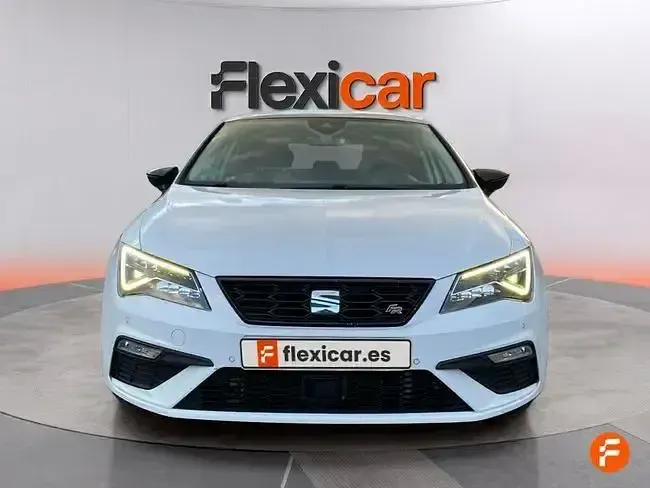 Usado Seat Leon FR 190 CV (139 kW) 2019 Negro