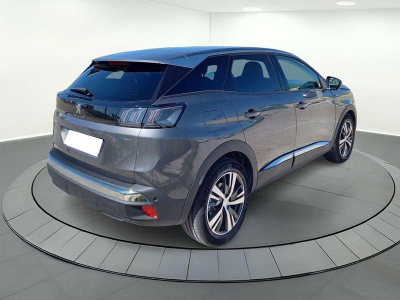 Usado Peugeot 3008 Allure 225 CV (165 kW) 2021 Gris SUV