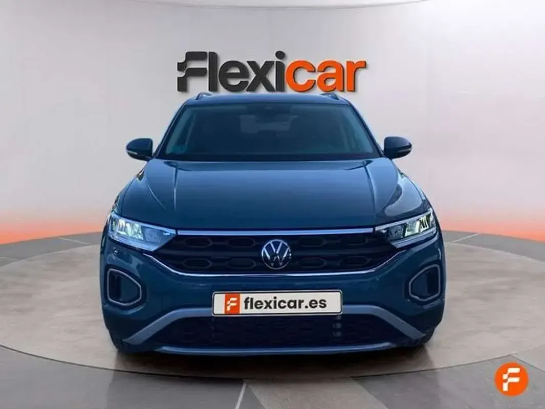 Usado VW T-Roc Life 150 CV (110 kW) 2023 Verde SUV