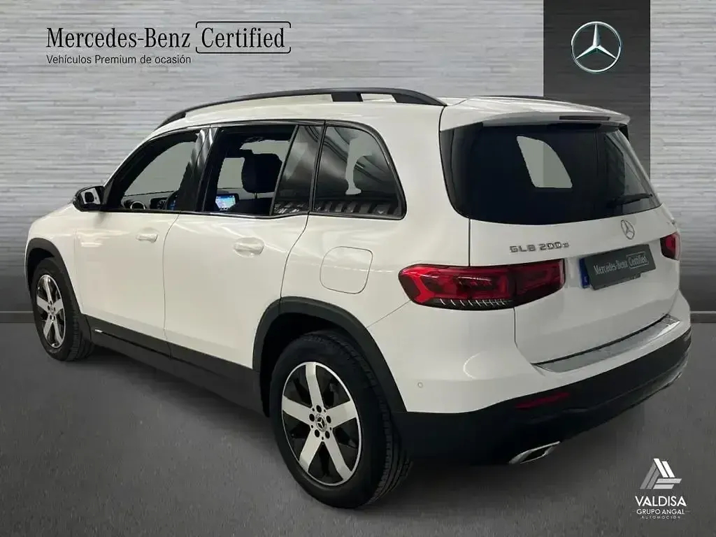 Usado Mercedes GLB200 Progressive 150 CV (110 kW) 2023 Blanco SUV