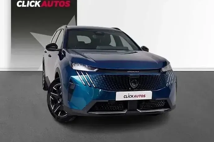 Usado Peugeot 5008 Allure 145 CV (106 kW) 2025 Gris SUV