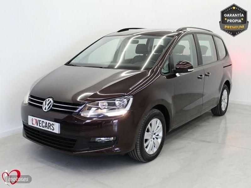 Usado VW Sharan Edition 150 CV (110 kW) 2018 Marrón Monovolumen