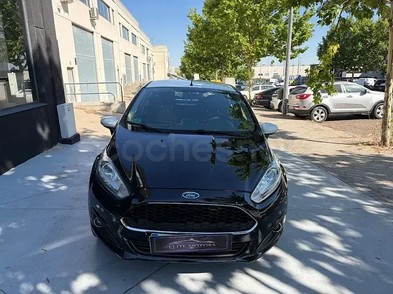 Usado Ford Fiesta Titanium 82 CV (60 kW) 2016 Negro Utilitario