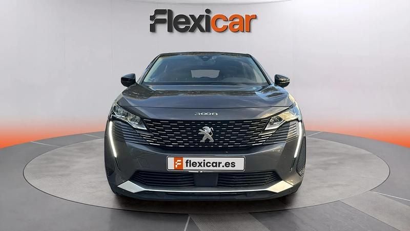 Usado Peugeot 3008 Allure 226 CV (166 kW) 2022 Gris SUV
