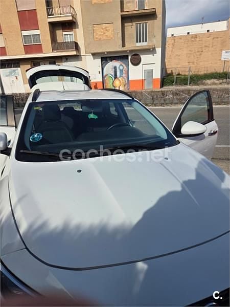 Usado Fiat Tipo Pop 95 CV (69 kW) 2017 Blanco Berlina