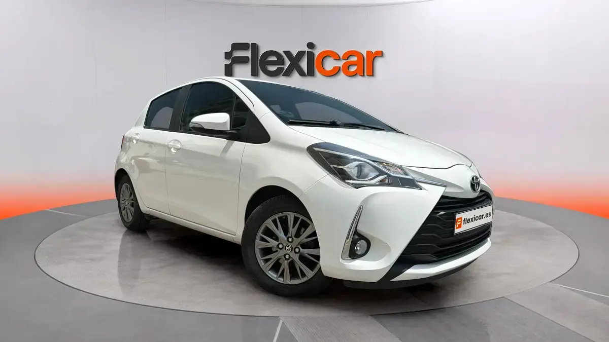 Usado Toyota Yaris Active 69 CV (50 kW) 2019 Berlina