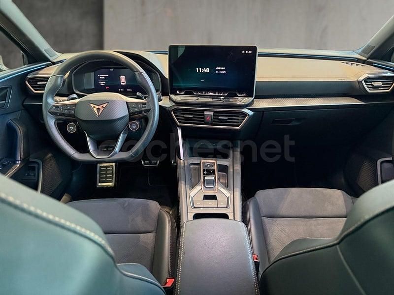 Usado Cupra Leon 204 CV (150 kW) 2025 Azul Familiar