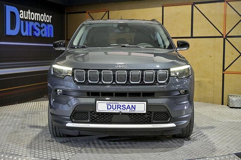 Usado Jeep Compass Limited 130 CV (95 kW) 2021 Gris SUV