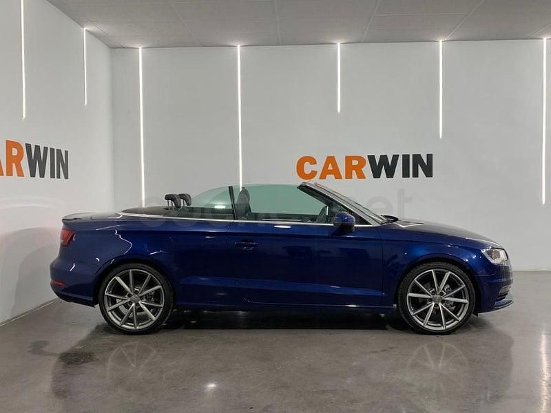 Usado Audi A3 Cabriolet Attraction 150 CV (110 kW) 2014 Azul Descapotable