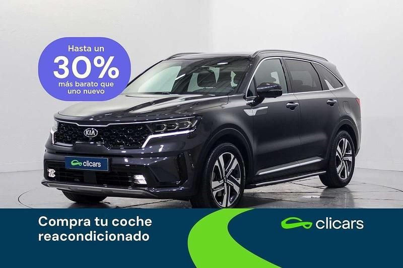 Plateado Usado 2021 Kia Sorento SUV | 30.990 € (Precio justo) - Imagen 1/4
