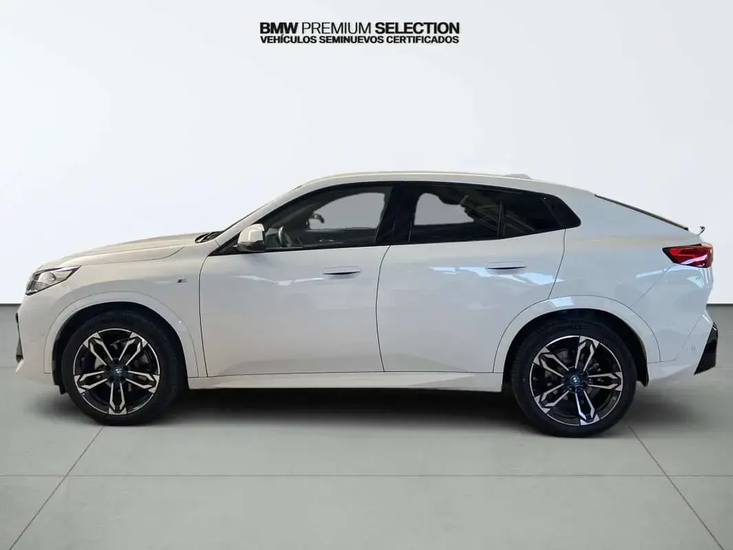 Usado BMW iX2 M Sport 150 kW (204 CV) 2024 SUV