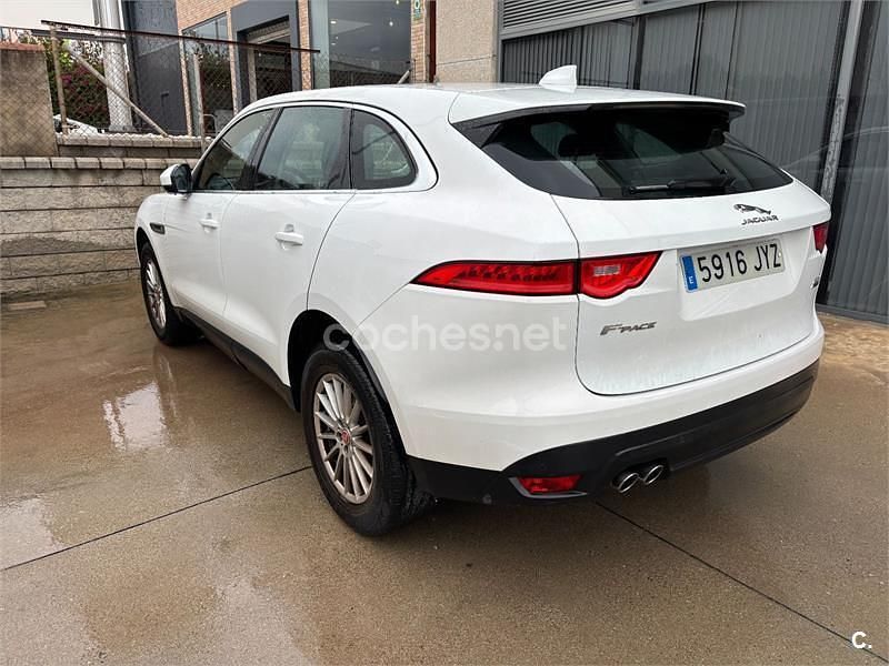 Usado Jaguar F-Pace Prestige 180 CV (132 kW) 2017 Blanco SUV