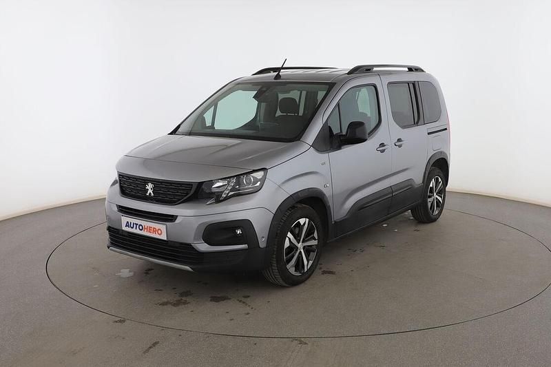 Gris Usado 2021 Peugeot Rifter GT Monovolumen | 20.999 € (Un poco caro) - Imagen 1/3