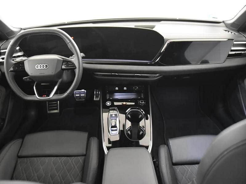 Usado Audi A5 Business 204 CV (150 kW) 2025 Gris/plata Familiar