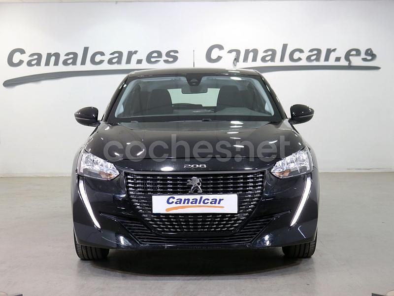 Usado Peugeot 208 Active 100 CV (73 kW) 2020 Negro Utilitario