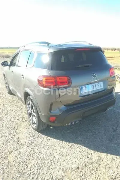 Usado Citroën C5 Aircross Shine 177 CV (130 kW) 2021 Gris / plata SUV