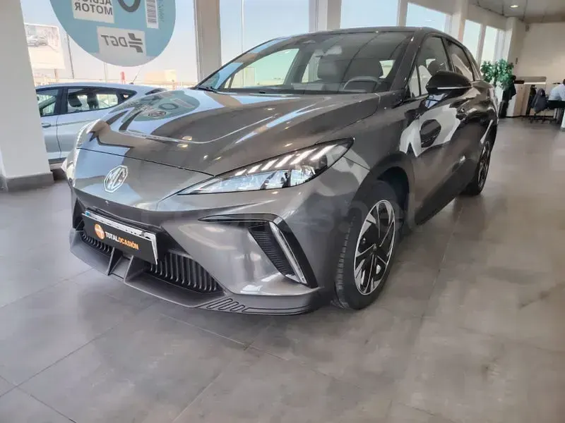 Usado MG MG4 EV Luxury 150 kW (204 CV) 2023 Eléctrico Utilitario