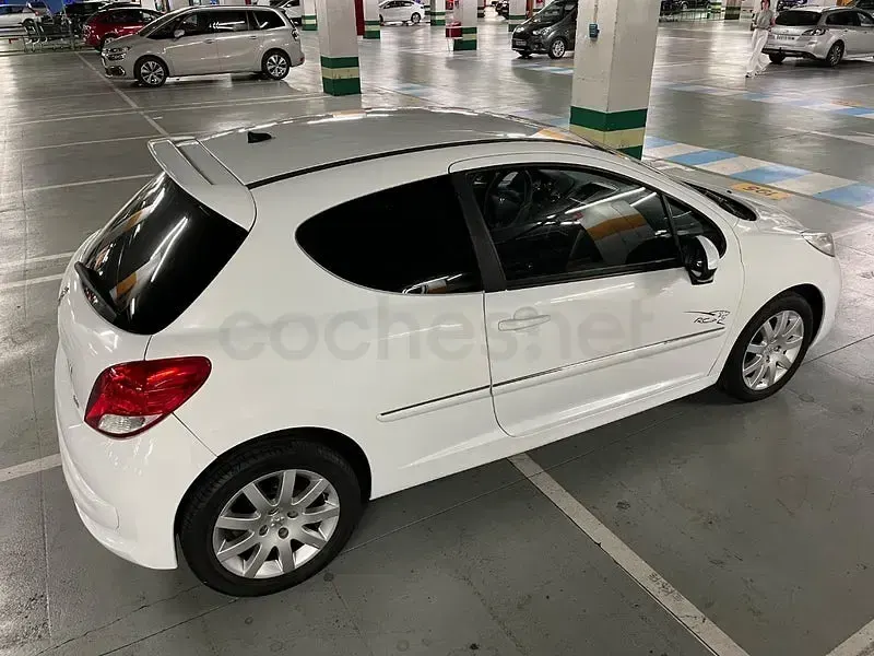 Usado Peugeot 207 Sport 120 CV (88 kW) 2010 Blanco Berlina