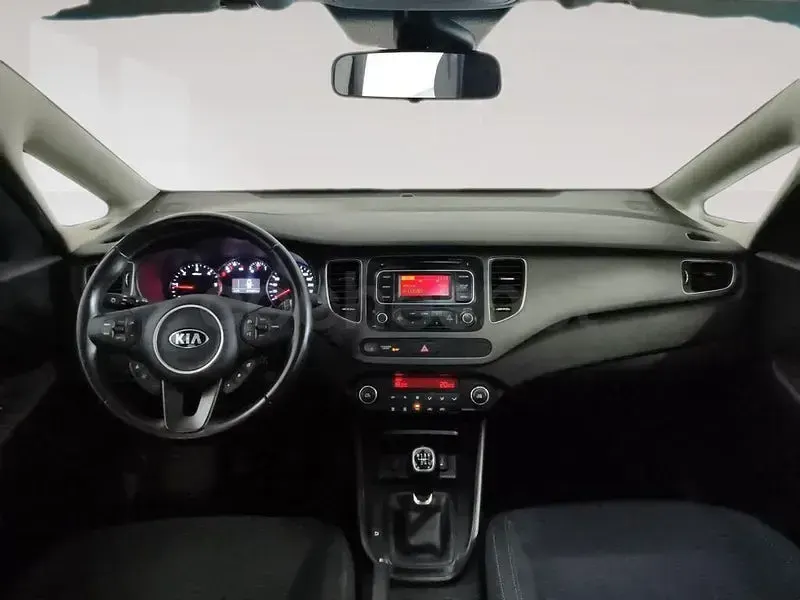 Usado Kia Carens 141 CV (103 kW) 2018 Blanco Monovolumen