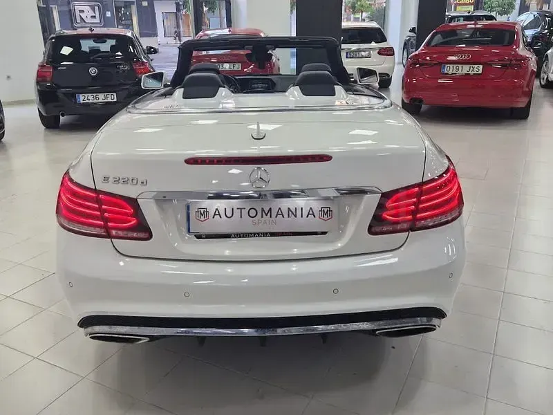 Usado Mercedes E220 170 CV (125 kW) 2016 Blanco Descapotable