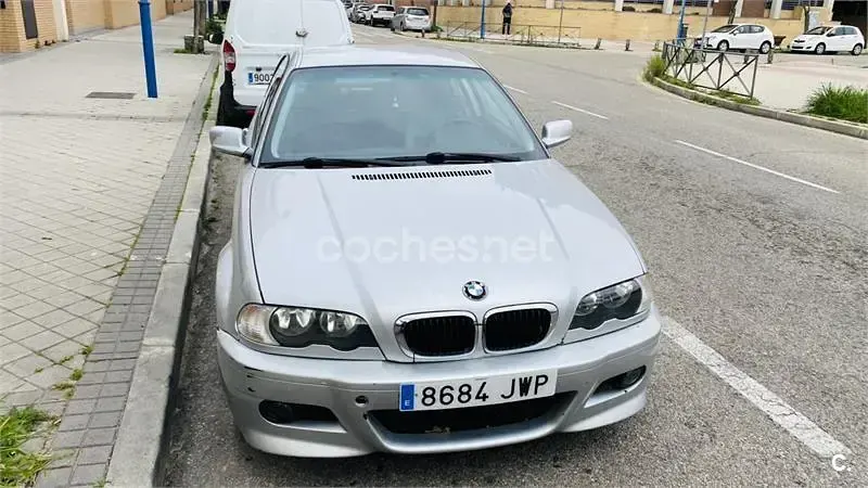 Usado BMW 318 118 CV (86 kW) 2002 Gris / plata Berlina