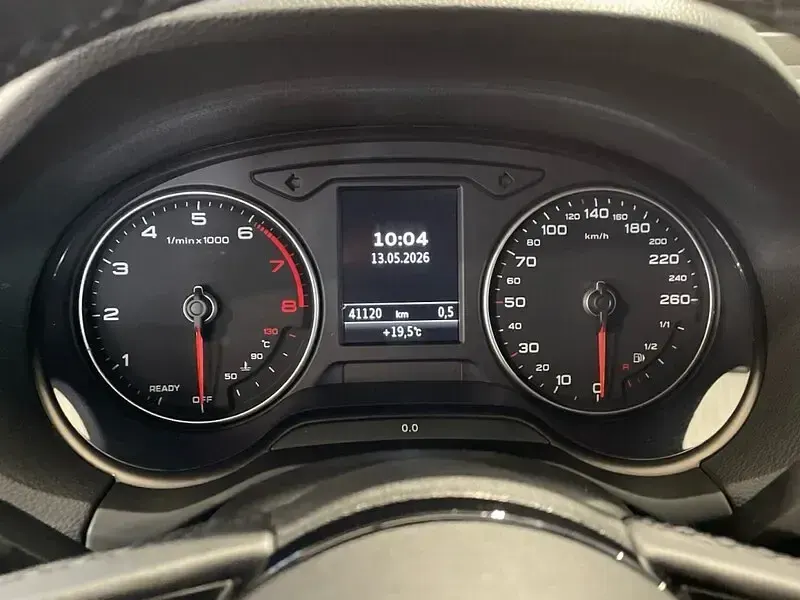 Usado Audi Q2 S-Line 150 CV (110 kW) 2021 Blanco SUV