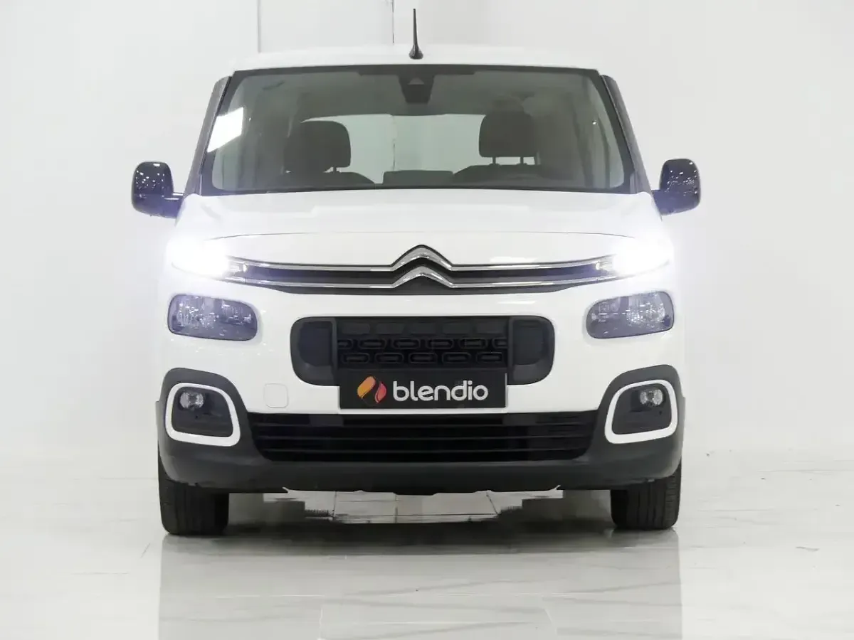 Usado Citroën Berlingo Live 100 HP (73 kW) 2022 Branco Monovolume