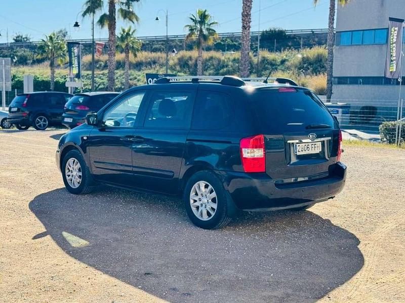 Usado Kia Carnival 185 CV (136 kW) 2007 Negro Monovolumen