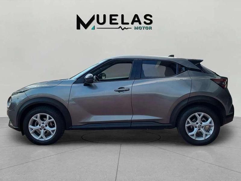 Usado Nissan Juke N-Connecta 114 CV (83 kW) 2021 Gris SUV