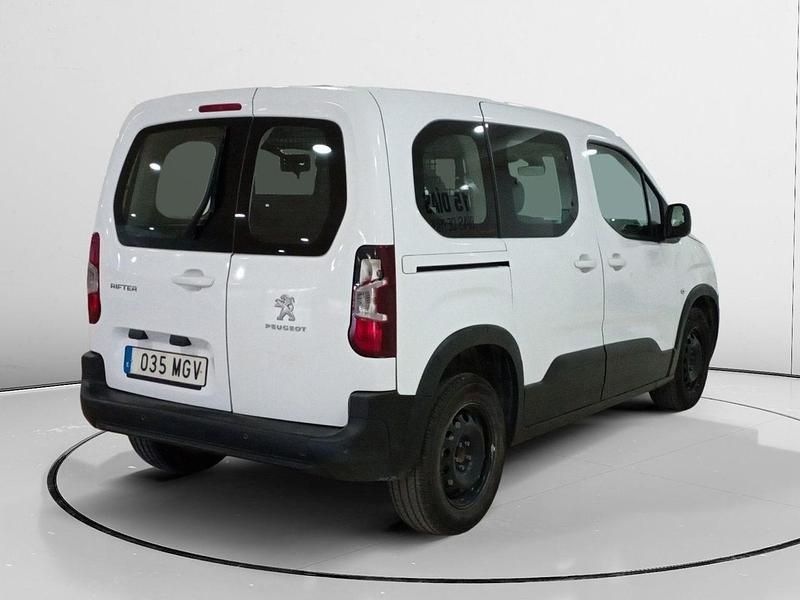 Usado Peugeot Rifter Business-Line 102 CV (75 kW) 2023 Blanco Monovolumen